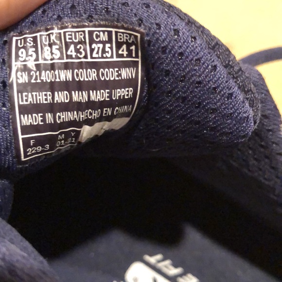 Men’s Sketchers GoGolf - 9.5 Extra Wide Fit - Picture 6 of 8